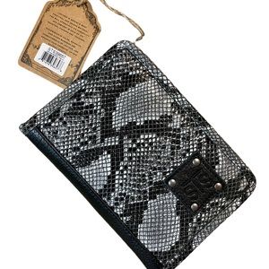 NWT - Santana Magnetic Wallet - STS Ranchwear